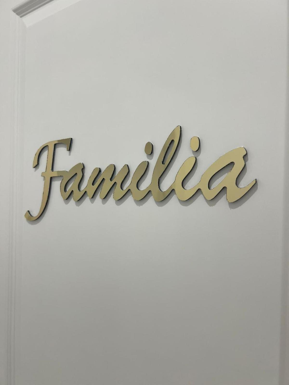 Familia Hotel Naples Exterior photo