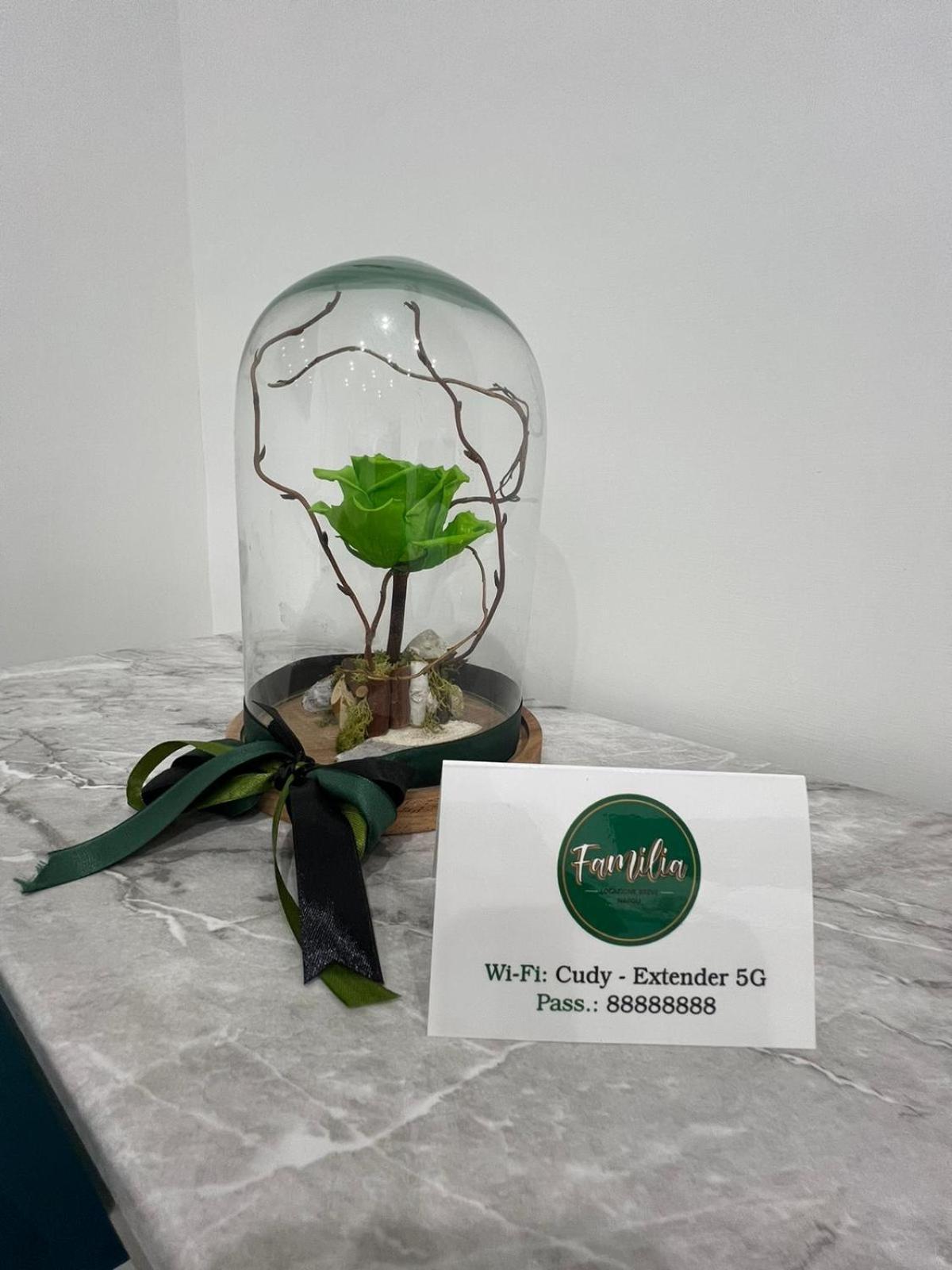 Familia Hotel Naples Exterior photo